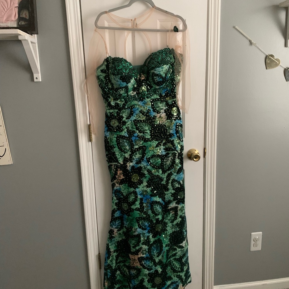 Elegant Green Floral Sequin Dress